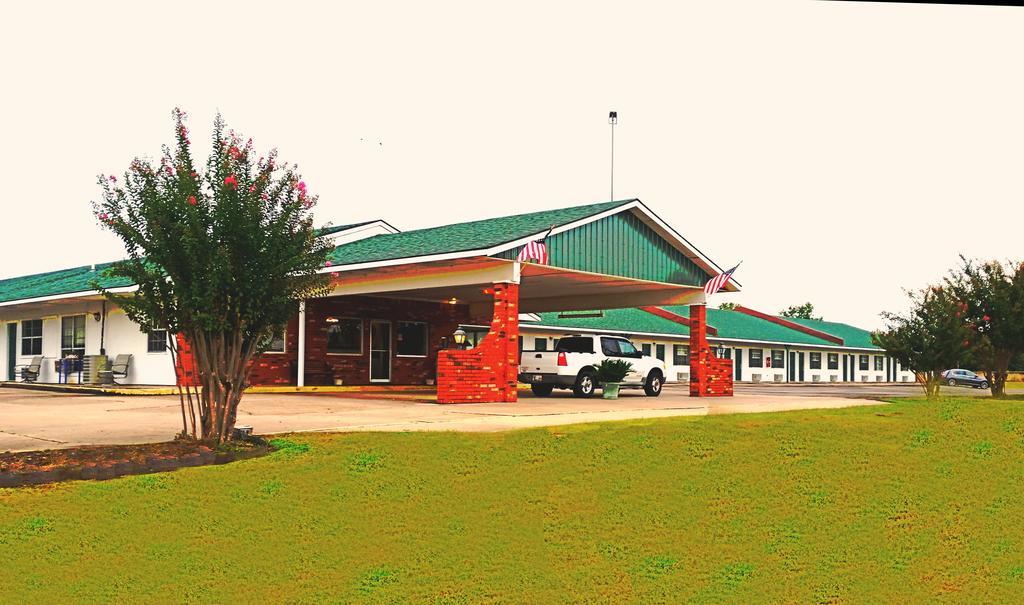 Lake Eufaula Inn & Suites Checotah Exterior foto