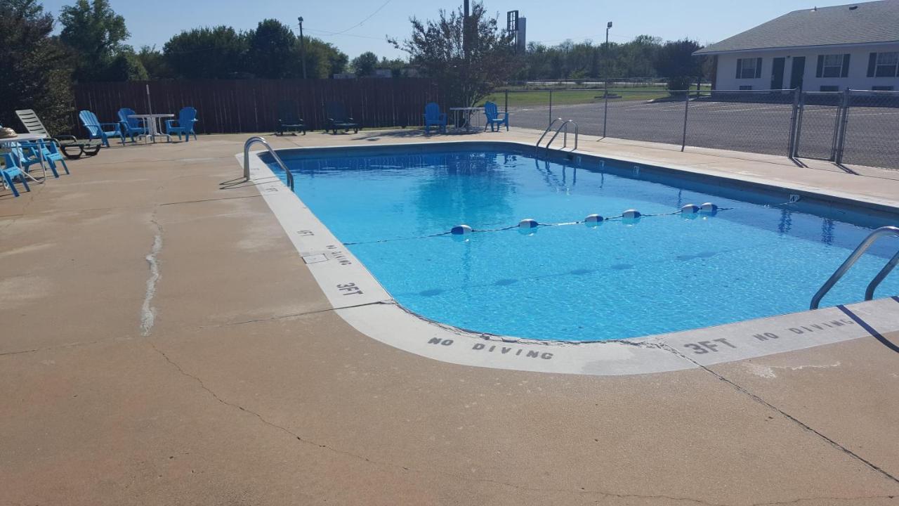 Lake Eufaula Inn & Suites Checotah Exterior foto