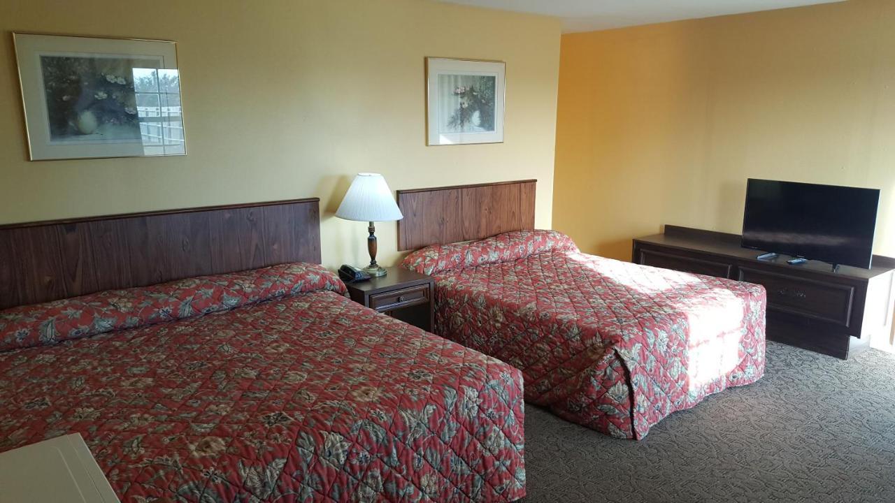 Lake Eufaula Inn & Suites Checotah Exterior foto